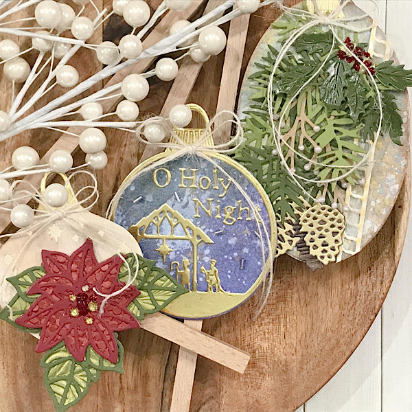 PREORDER SHIPPING 12/26 Outlined Poinsettia Metal Craft Die – Scrappy ...